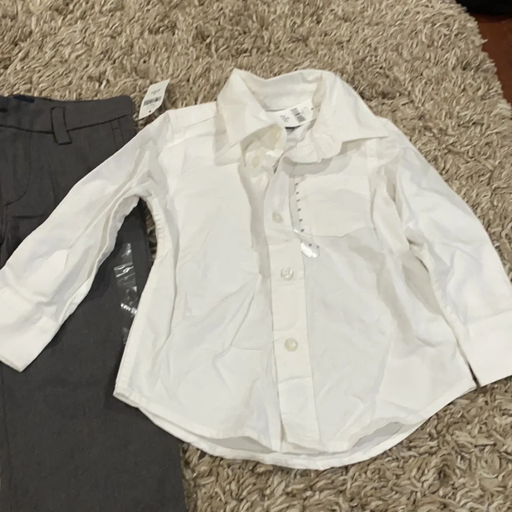 Gap NWT boys dress pants and shirt size 2t